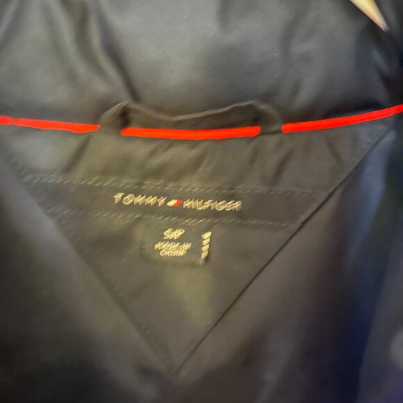 Tommy Hilfiger Women's Navy Blue Quilted Vest - Picture 2 of 3